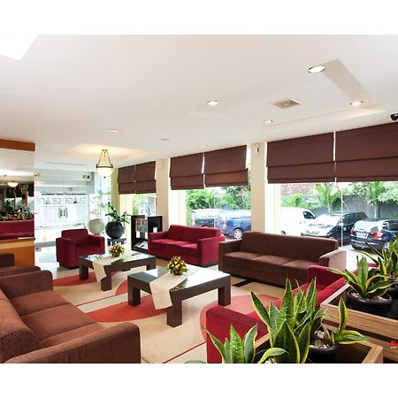 Regantris Malioboro Otel Yogyakarta Dış mekan fotoğraf