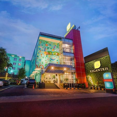 Regantris Malioboro Otel Yogyakarta Dış mekan fotoğraf