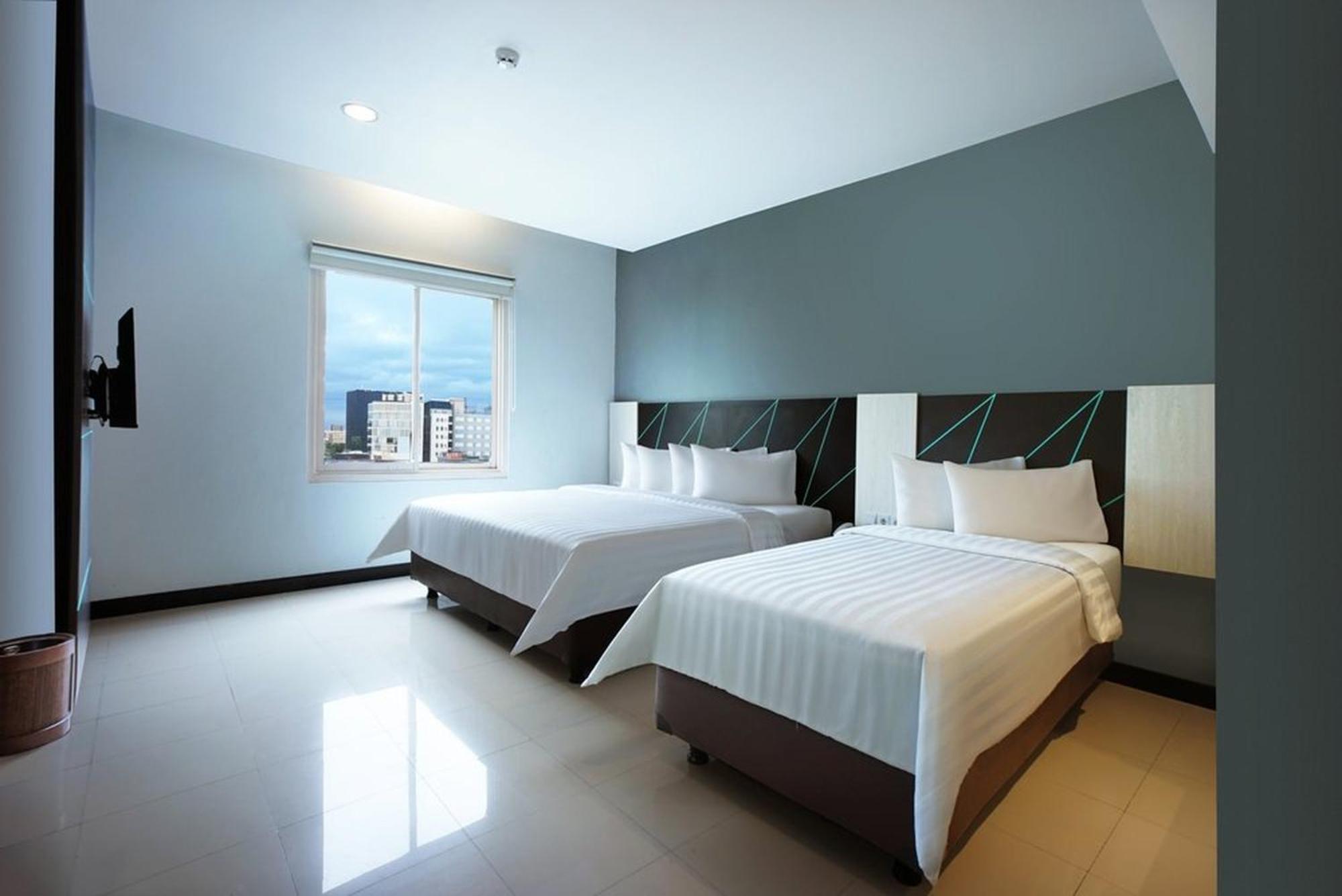 Regantris Malioboro Otel Yogyakarta Dış mekan fotoğraf