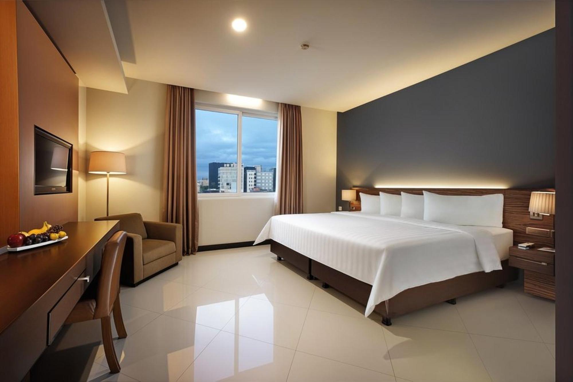 Regantris Malioboro Otel Yogyakarta Dış mekan fotoğraf