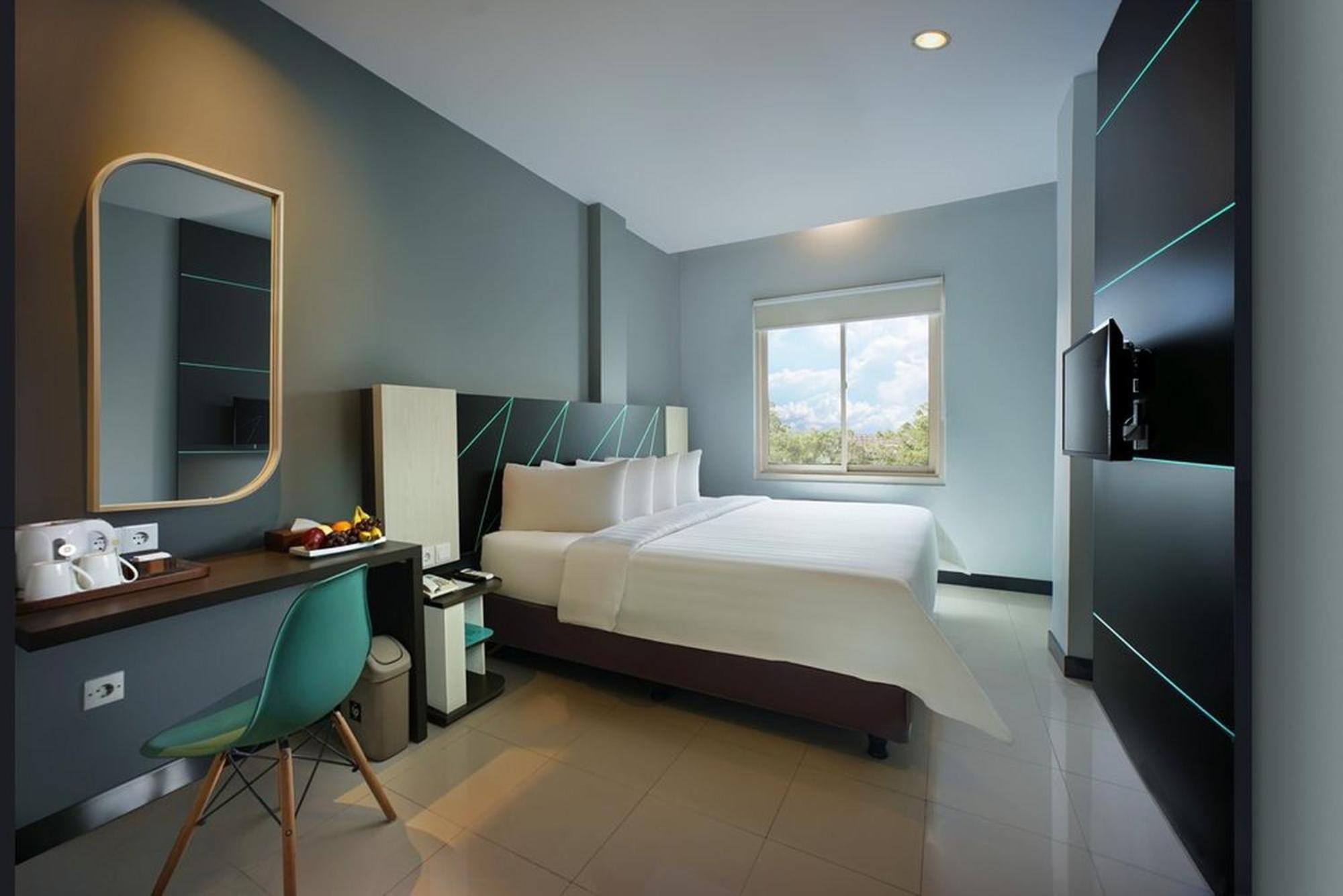 Regantris Malioboro Otel Yogyakarta Dış mekan fotoğraf