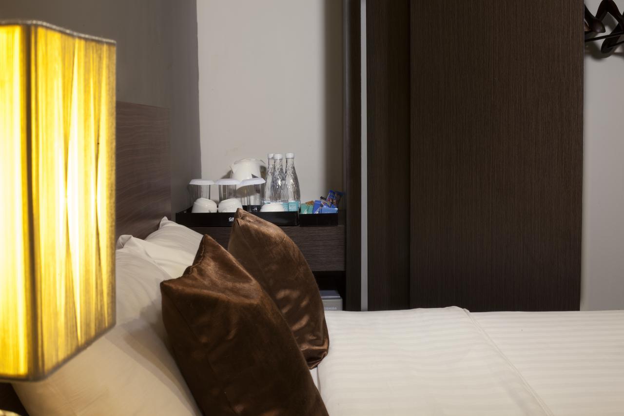 Regantris Malioboro Otel Yogyakarta Dış mekan fotoğraf